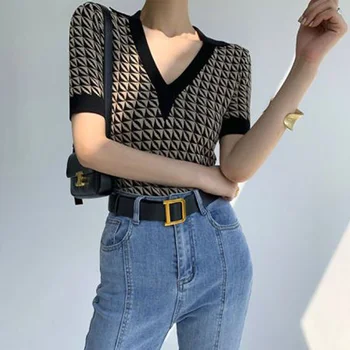 Женская модная клетчатая футболка с V-образным вырезом и коротким рукавом, Лето 2023, Новая модная футболка в стиле пэчворк, женская одежда в молодежном стиле