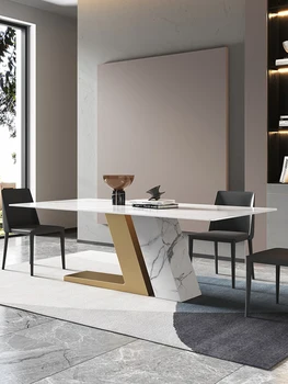 Итальянский светлый роскошный обеденный стол из каменной плиты и стул в сочетании с современной простой дизайнерской прямоугольной столовой небольшой квартиры